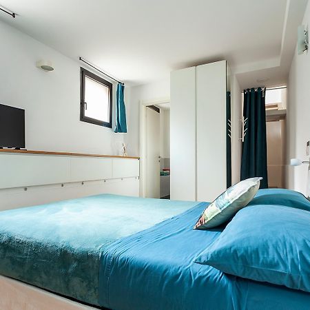Appartamento Duplex Luminoso In Zona Residenziale Milano Esterno foto